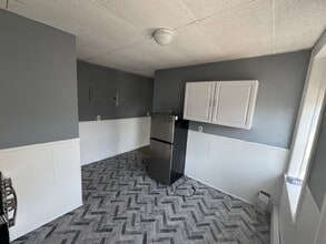 663 2nd Ave in Troy, NY - Building Photo - Building Photo
