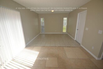 9743 Fox Hollow Rd in Tampa, FL - Building Photo - Building Photo