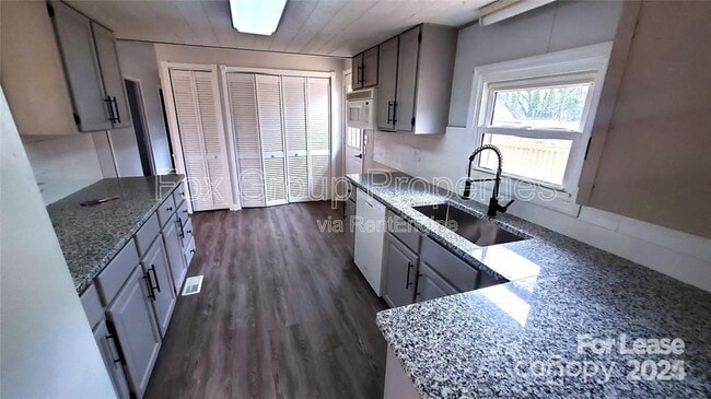 136 Mt Mourne Loop in Mooresville, NC - Building Photo - Building Photo