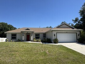 1608 Alliance Ave in North Port, FL - Building Photo