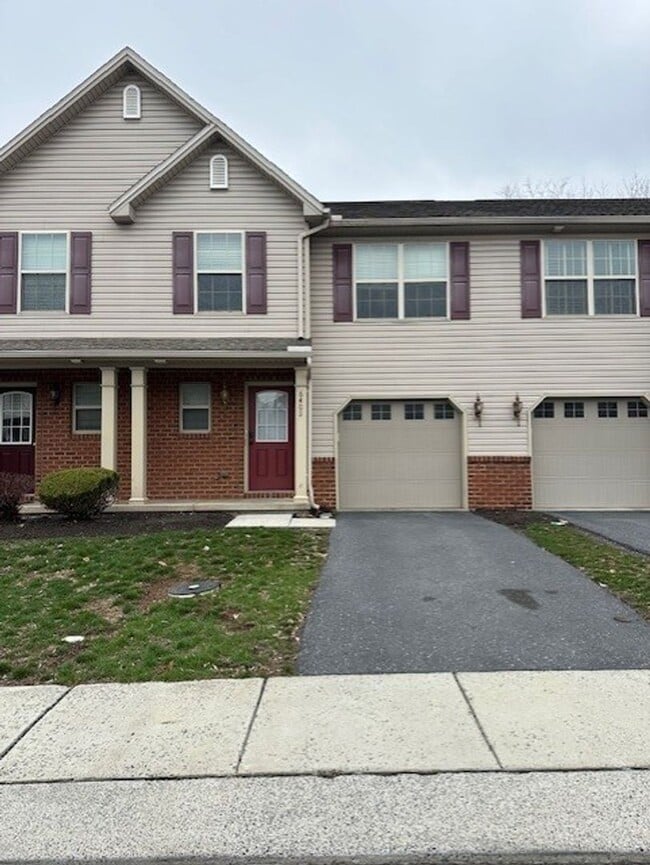 property at 6402 Creekbend Dr