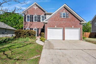 620 Clearview Rd in Hoover, AL - Building Photo