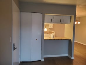 1263 Lost Nation Rd in Kirtland, OH - Building Photo - Building Photo