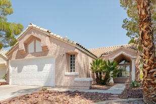 8412 Surfs Up Dr in Las Vegas, NV - Building Photo