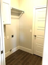 2304 SW Hampton Ave in Bentonville, AR - Building Photo - Building Photo