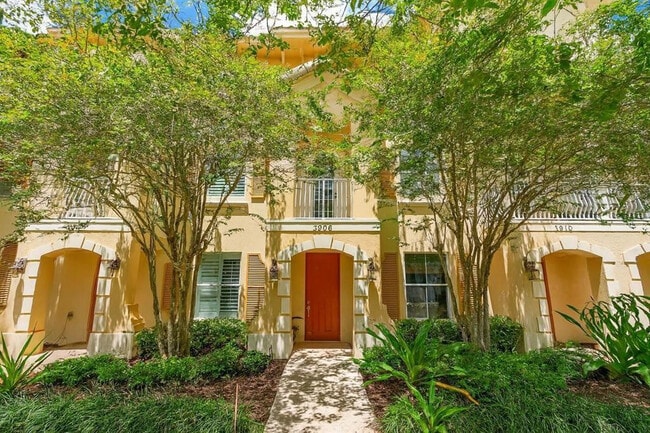 property at 3906 Monarch Ln