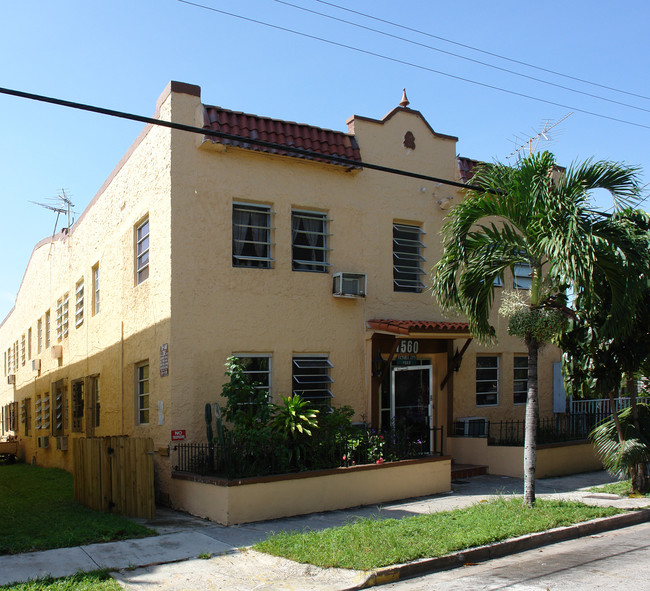 1560 SW 5th St in Miami, FL - Building Photo - Building Photo