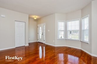 2018 Preston Woods Pkwy in O'Fallon, MO - Building Photo - Building Photo