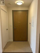 18 Uptown Dr in Markham, ON - Building Photo - Building Photo