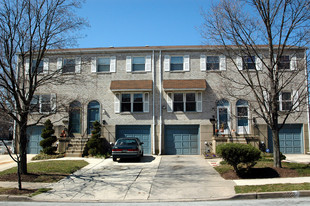 Darby Townhouses Apartments