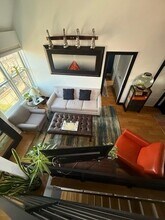 1221 Oates St NE in Washington, DC - Foto de edificio - Building Photo