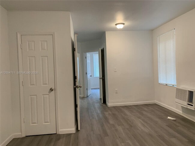 2161 SW 14th Terrace in Miami, FL - Building Photo - Building Photo