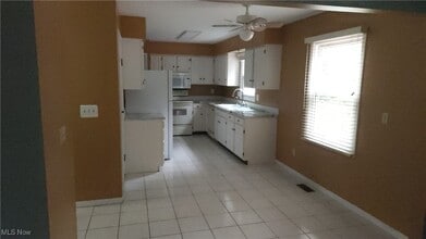 7021 Longview Dr in Solon, OH - Building Photo - Building Photo