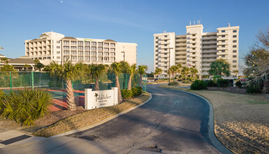 The Islander Condominium in Wrightsville Beach, NC - Building Photo - Building Photo