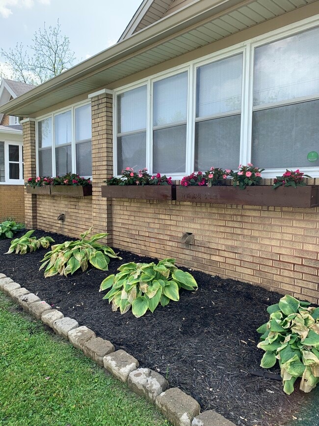 128 N 6th Ave in Beech Grove, IN - Building Photo - Building Photo