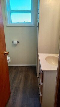 7840 Tuttle Rd photo'