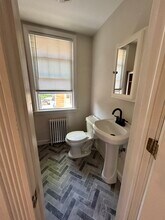 24 Arnold Ave in Babylon, NY - Building Photo - Building Photo