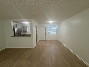 5621 SW 36th Ct in Davie, FL - Building Photo - Floor Plan