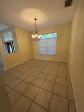 3965 8th Pl in Vero Beach, FL - Foto de edificio - Building Photo
