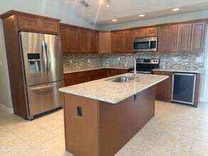 189 Ocean Breeze Cir, Unit 1 bedroom 1507 in Indialantic, FL - Building Photo - Building Photo