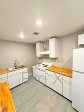 121 S Byers Ave in Joplin, MO - Building Photo - Building Photo