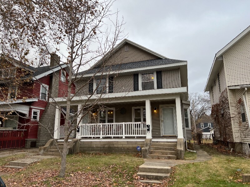 1314 N Elmwood Ave in Peoria, IL - Building Photo