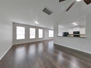 1411 Seagler Pond Ln in Houston, TX - Building Photo - Building Photo