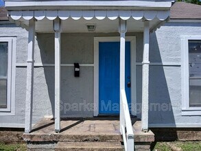 435 Avenue G in Dallas, TX - Building Photo - Building Photo
