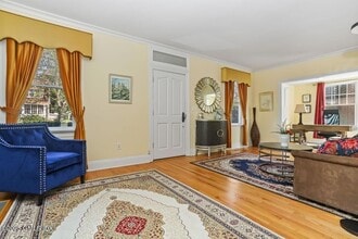 17 Lockwood Dr in Greenwich, CT - Building Photo - Building Photo