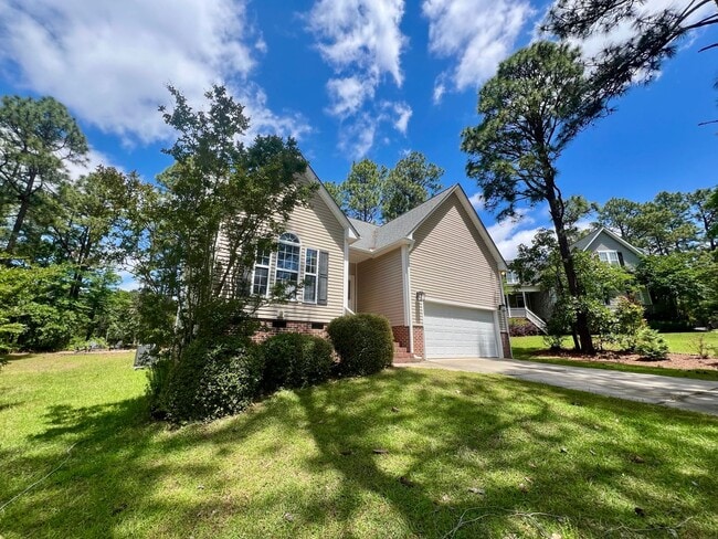 36 Woodbury Ln in Sanford, NC - Building Photo - Building Photo