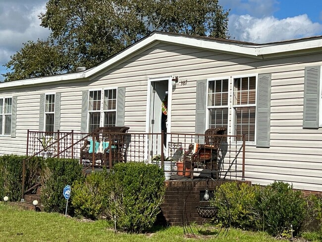 3667 Holly Grove Rd in Dunn, NC - Building Photo - Building Photo