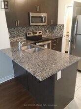 7325 Markham Rd in Markham, ON - Building Photo - Building Photo