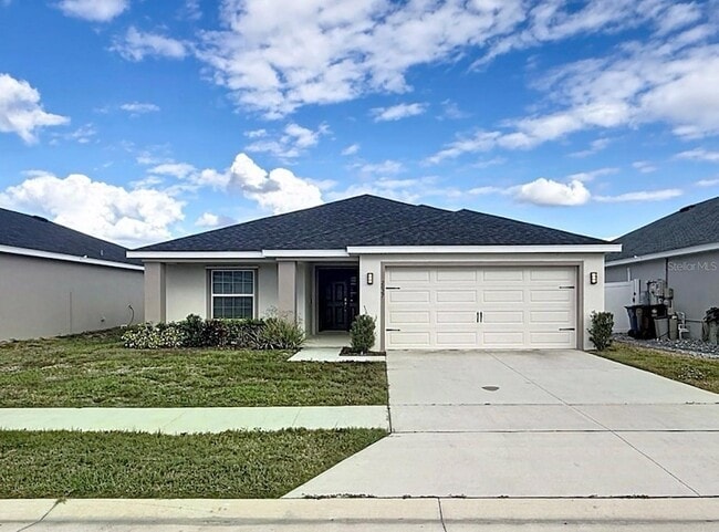 property at 2027 Dexter St