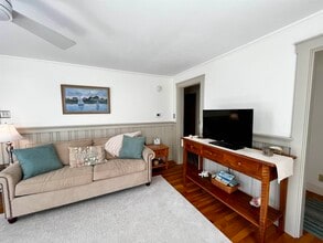 15 Manor Dr in Rye, NH - Building Photo - Building Photo