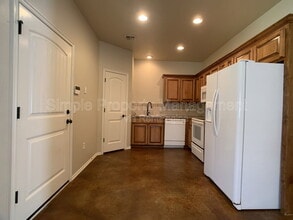 14628 1st St in Choctaw, OK - Building Photo - Building Photo