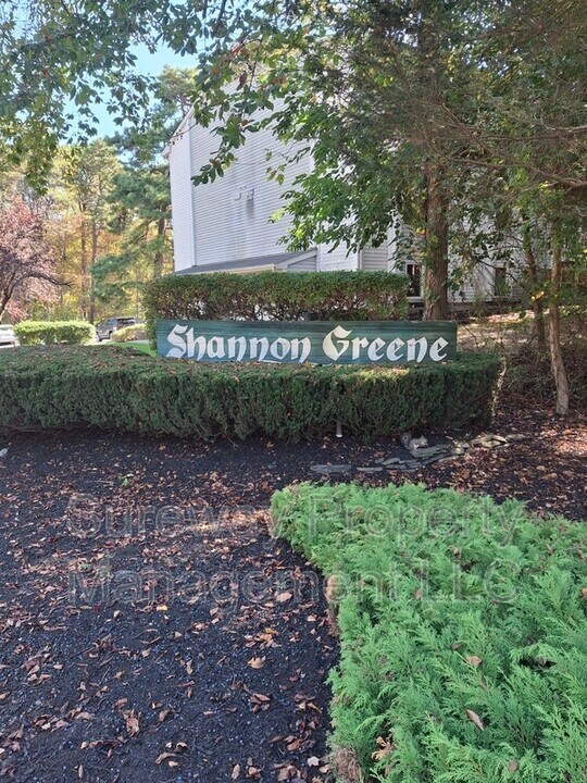 26 Teaberry Ct in Evesham, NJ - Building Photo