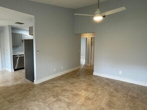 2592 Ida Way in West Palm Beach, FL - Building Photo - Building Photo