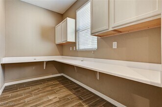 1149 Hillside Peak St in Henderson, NV - Building Photo - Building Photo