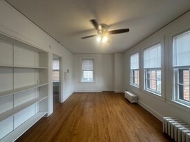 809 E Kingsley St in Ann Arbor, MI - Building Photo