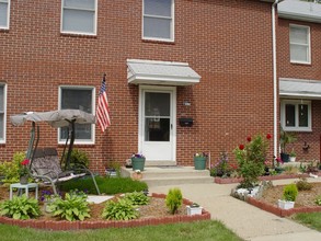 Patriot Square Apartments in Rantoul, IL - Building Photo - Building Photo