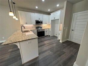 2196 W Million Ln in Fayetteville, AR - Building Photo - Building Photo