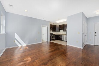 71 North St in Jersey City, NJ - Building Photo - Building Photo