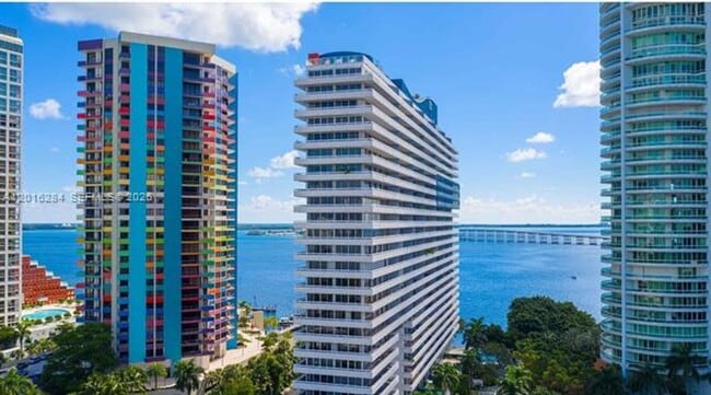 1627 Brickell Ave
