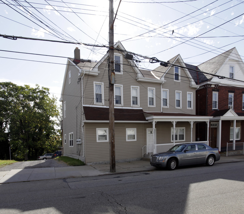 309 Boggs Ave in Pittsburgh, PA - Foto de edificio