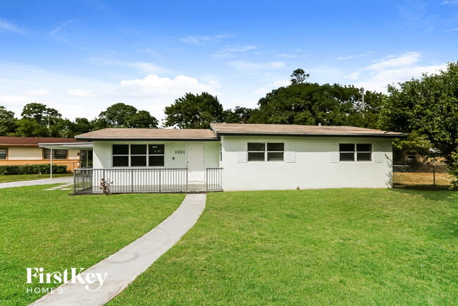 property at 1101 NW 18th St