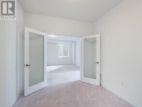 148 Povey Rd in Fergus, ON - Building Photo - Building Photo