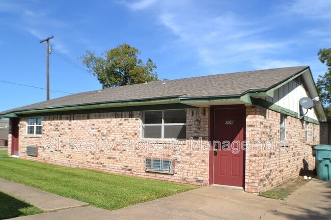 property at 706 Frisco Rd
