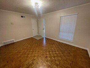 3242 S Goodlett St in Memphis, TN - Building Photo - Building Photo