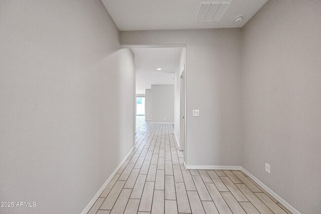 2066 S 242nd Ln in Buckeye, AZ - Building Photo - Building Photo