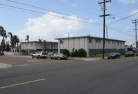 Sea Mist Apartments in National City, CA - Foto de edificio - Building Photo